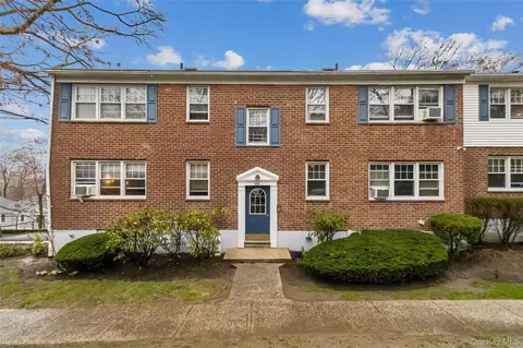 189 Columbus Ave #1B, Harrison, NY 10604