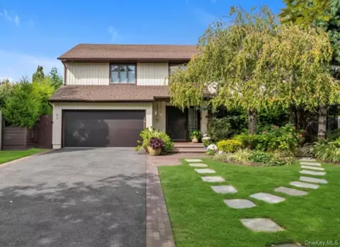 1276 Mara Ct, Atlantic Beach, NY 11509