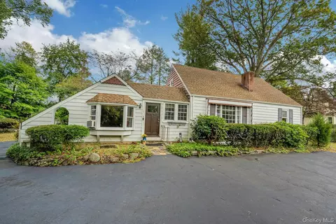 217 W Washington Ave, Orangetown, NY 10965