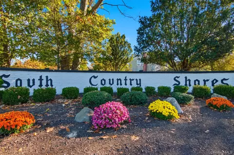 70 Southern Blvd, Brookhaven, NY 11772