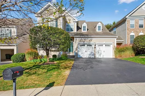 146 Stonybrook Rd, Fishkill, NY 12524