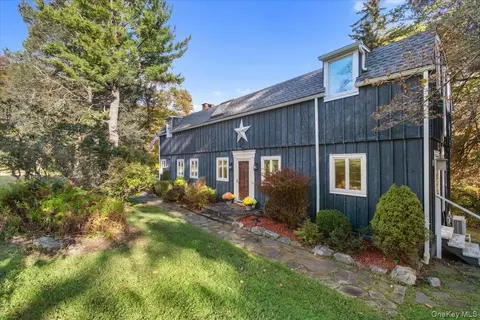 36 Byrds Hill Rd, Dover, NY 12564