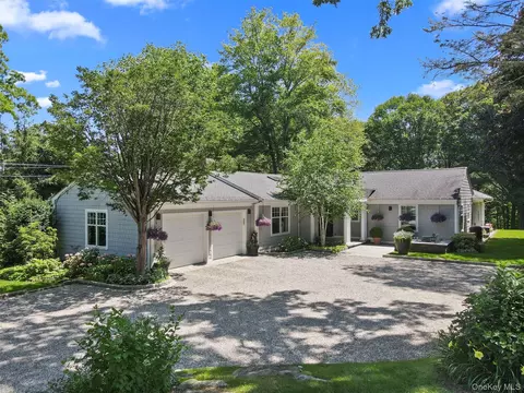 39 Banksville Rd, North Castle, NY 10504