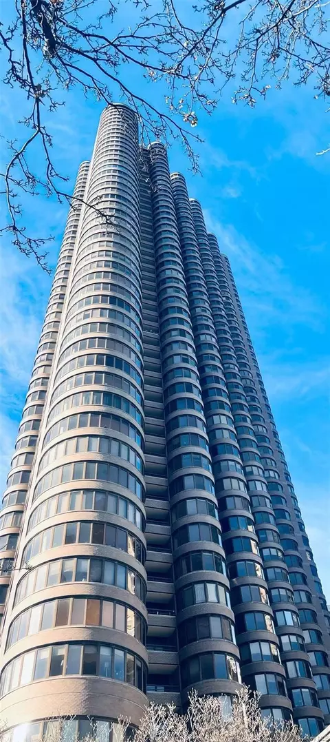 330 E 38th St #53K, New York, NY 10016