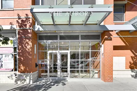 837 Washington Ave #8P, New York, NY 10451