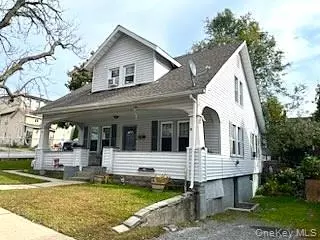 105 Fowler St, Port Jervis, NY 12771