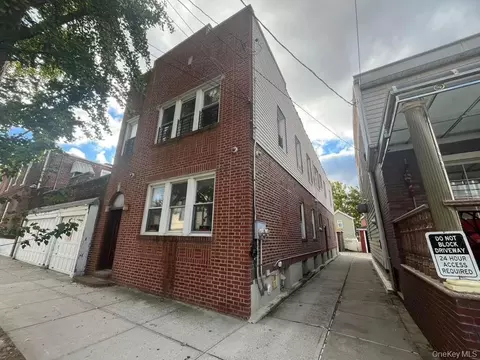 7832 87th Ave, New York, NY 11421