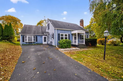 81 Blooming Grove Tpke, New Windsor, NY 12553