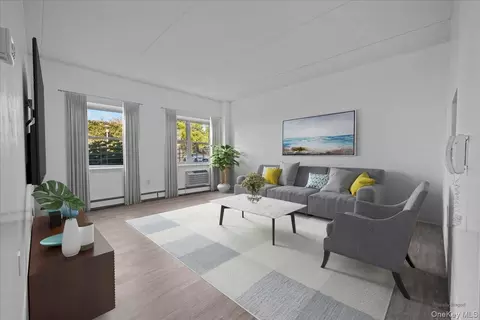 7914 Rockaway Beach Blvd #1F, New York, NY 11693