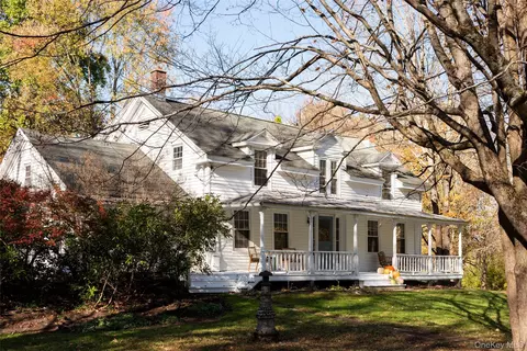 53 Whitings Pond Rd, Canaan, NY 12029