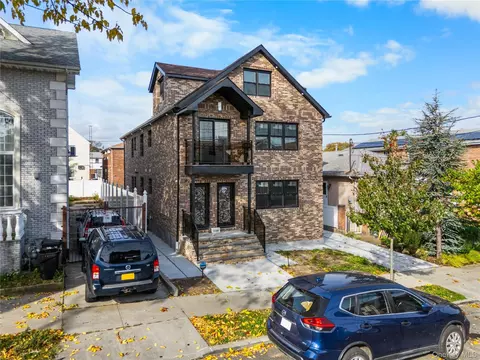 1120 128th St, New York, NY 11356