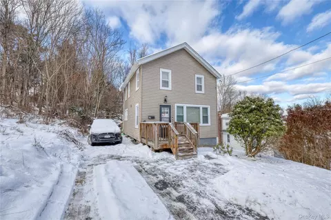 19 Nevins St, Ellenville, NY 12428
