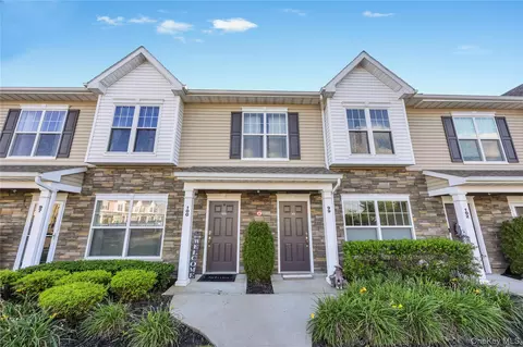 100 Weatherby Ln #100, Central Islip, NY 11722