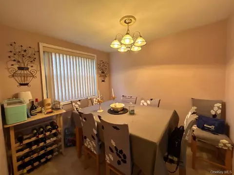 Dining - 17-84 166 #4-162, Whitestone, NY 11357 photo 2 of 2