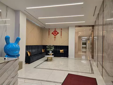 Entry Way - 136-18 Maple Ave #5E, New York, NY 11355 photo 1 of 4