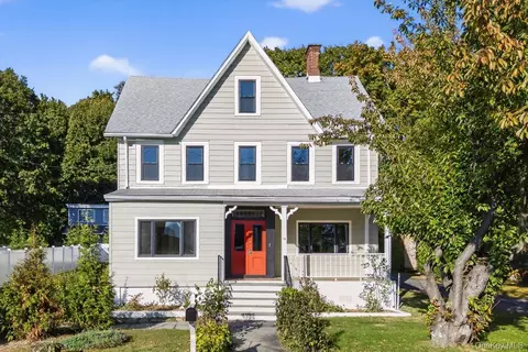 15 Paye Ave, Beacon, NY 12508