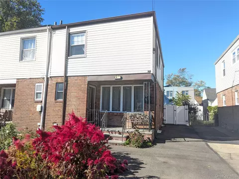 115-100 Springfield Blvd, Cambria Heights, NY 11411