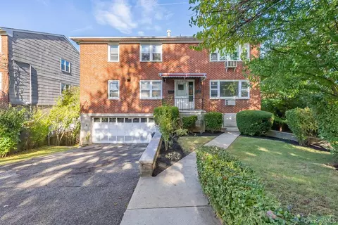 15 Stevens Ave, Yonkers, NY 10704