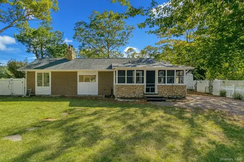 56 Fry Blvd, Patchogue, NY 11772