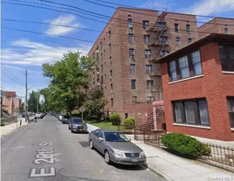 2717 E 28th St #4E, Brooklyn, NY 11235