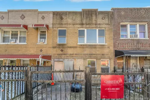 1636 E 172nd St, New York, NY 10472