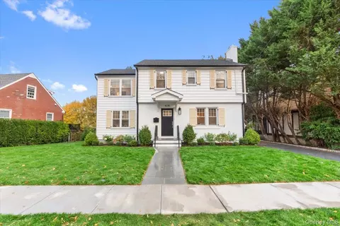 418 Third Ave, Pelham, NY 10803