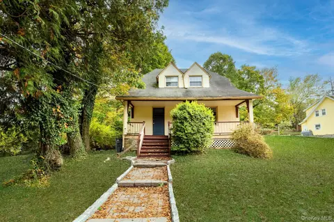 221 N Greeley Ave, New Castle, NY 10514