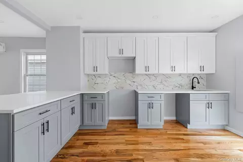 Undisclosed, New York, NY 11420