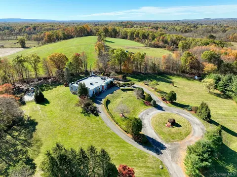 27 Westview Dr, Shawangunk, NY 12589 photo 47