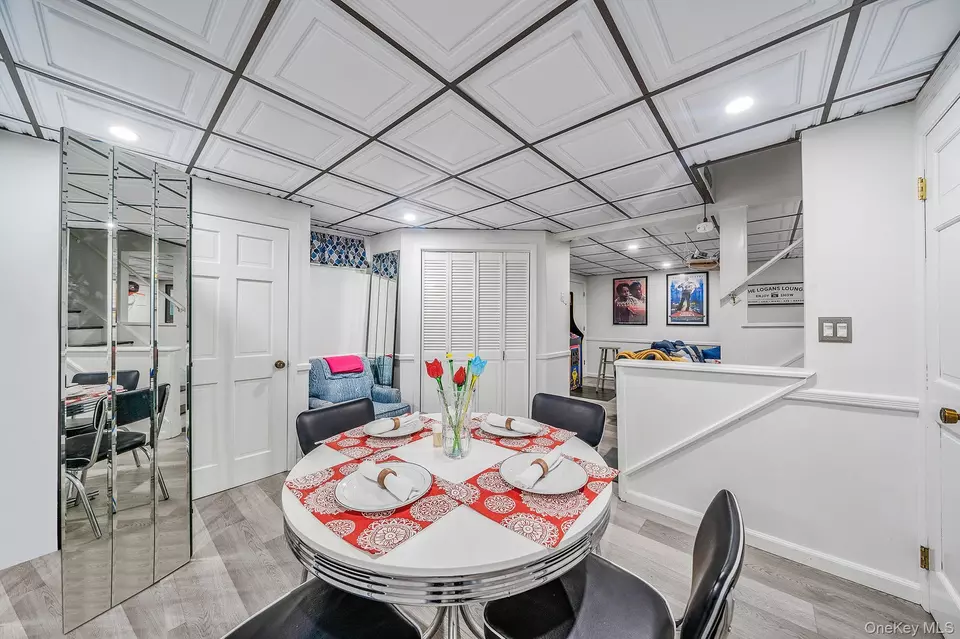 Dining - 28 Winfield Davis Dr, Coram, NY 11727 photo 5 of 5