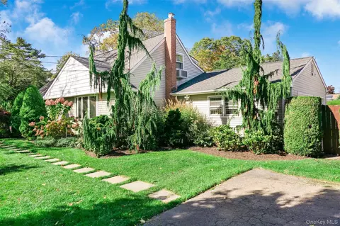 2809 Montauk Hwy, Brookhaven, NY 11719