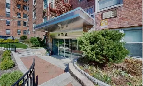 804 Bronx River Rd #4G, Yonkers, NY 10708