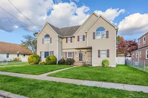 187 Kennedy Ave, Hempstead, NY 11550