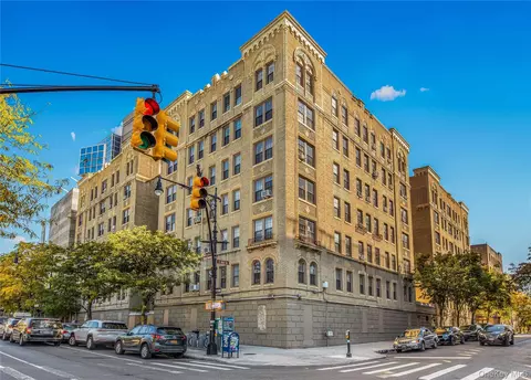 1100 Grand Concourse #5H, Bronx, NY 10456