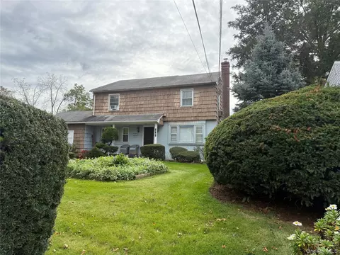 235 Pine, Freeport, NY 11520