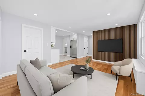 145-03 Ferndale Ave, Jamaica, NY 11435