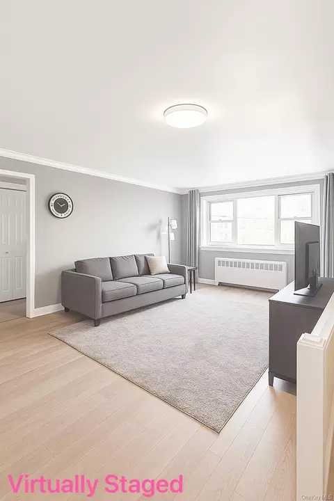 152-47 Jewel Ave #159B, Flushing, NY 11367