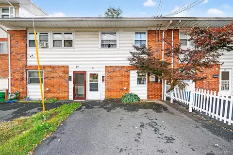 31 Farley Dr, West Haverstraw, NY 10993