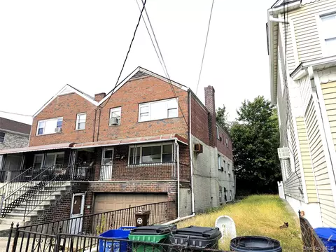 2887 Lamport Pl, New York, NY 10465