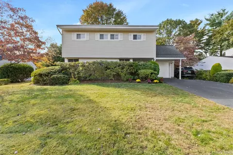 12 Jennifer Ln, Greenburgh, NY 10530