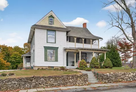 10 Wheeler Ave, Warwick, NY 10990