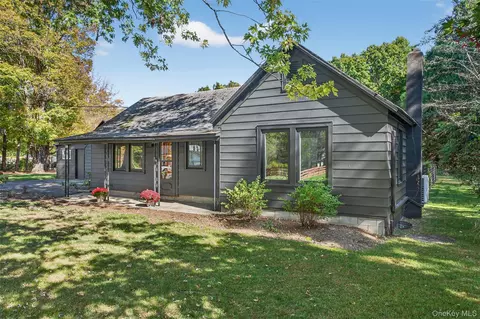 718 Springtown Rd, Tillson, NY 12486