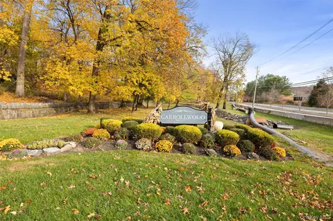 93 Carrollwood Dr #93, Greenburgh, NY 10591