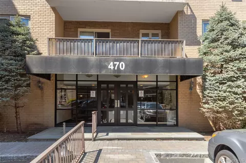470 Halstead Ave #6V, Harrison, NY 10528