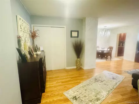 4705 Henry Hudson Pkwy W #3D, New York, NY 10471