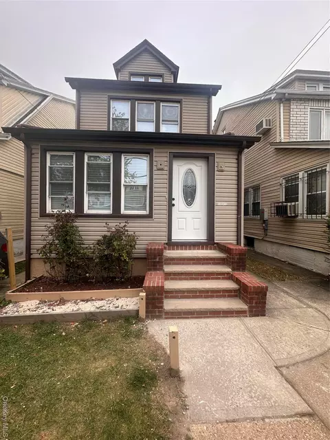 116-32 205, New York, NY 11412