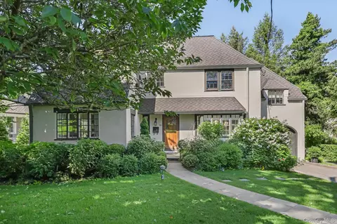30 Studio Ln, Bronxville, NY 10708