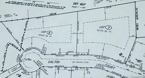 7 Dalton Ct, Huntington, NY 11746
