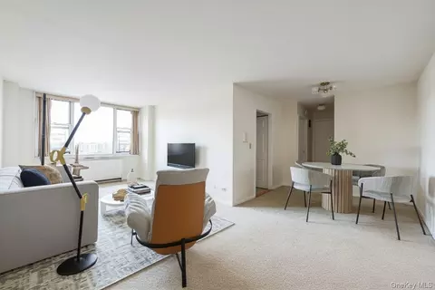 4140 Union St #17H, New York, NY 11355