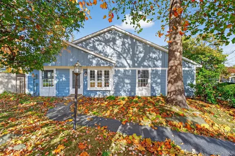 48 Sunny Brook Cir, Lloyd, NY 12528